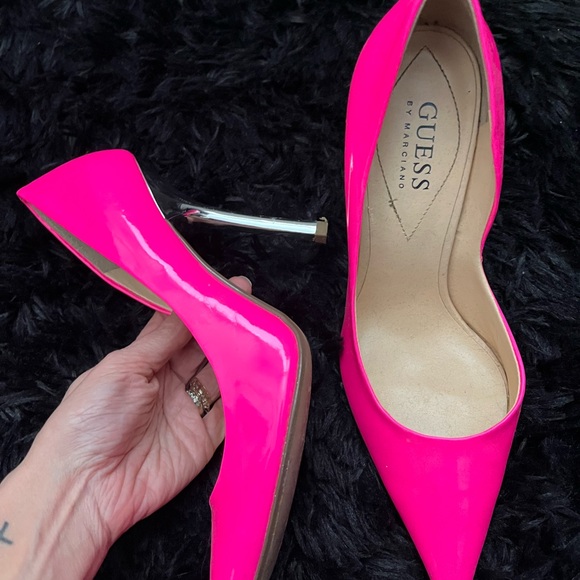 Hot pink guess heels - Picture 5 of 5